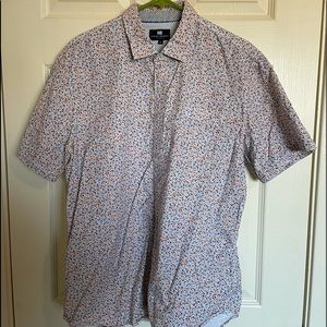 Men’s short sleeve button down